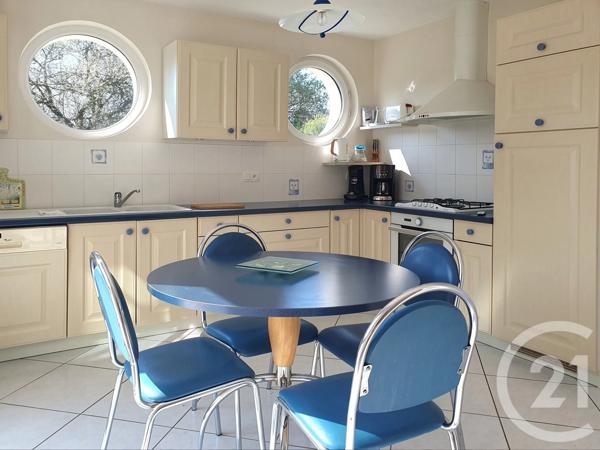 Maison à vendre  5 pièces - 147 m 2   ARZON  - 56