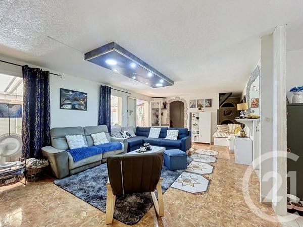 Maison à vendre  10 pièces - 305 m 2   MIRAMAS  - 13