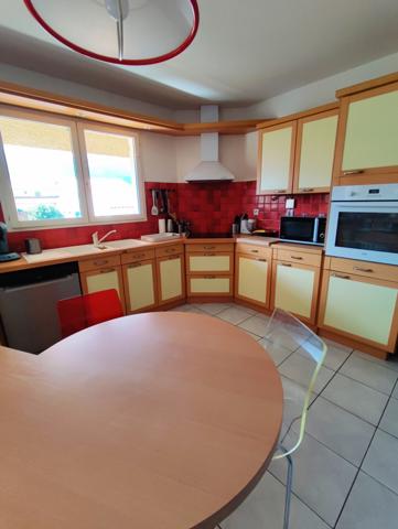 Saint-Génis-des-Fontaines (66740) Grande maison avec garage et vue sur les Albères