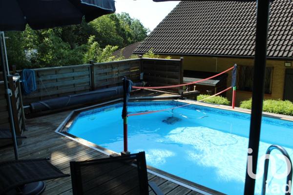 Pavillon 5 pièces de 111 m² à Neuilly-sur-Suize (52000)