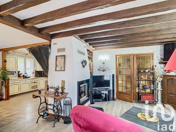 Pavillon 5 pièces de 111 m² à Neuilly-sur-Suize (52000)