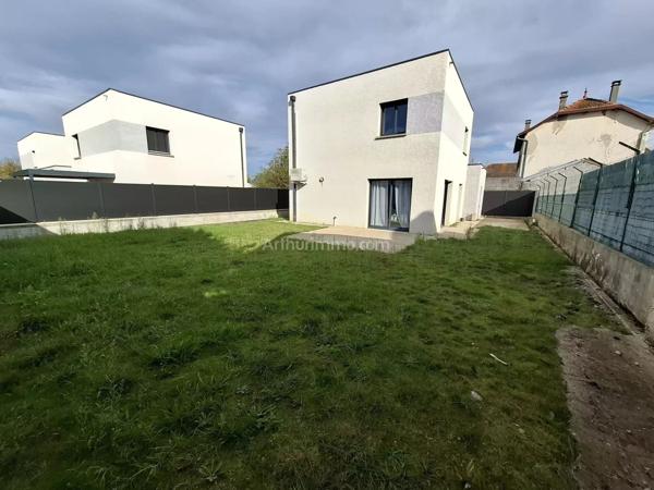 Vente Maison 4 pièces 97 m2 à Les Avenières Veyrins-Thuellin