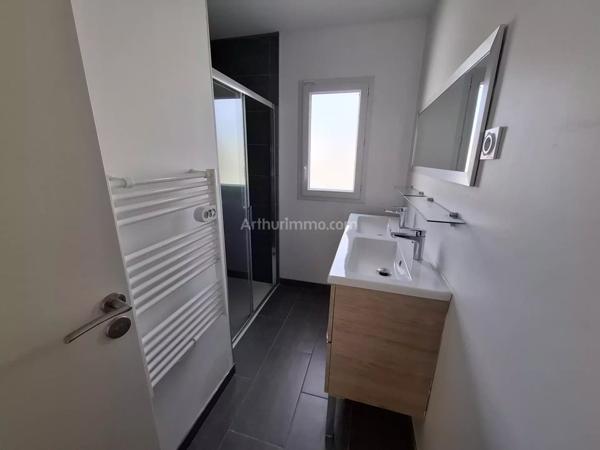 Vente Maison 4 pièces 97 m2 à Les Avenières Veyrins-Thuellin