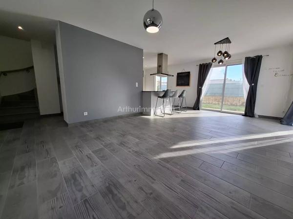 Vente Maison 4 pièces 97 m2 à Les Avenières Veyrins-Thuellin