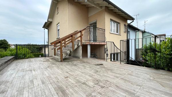 Maison mitoyenne proche Illberg / Palais des Sports