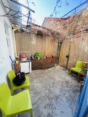 Marseille (13005) MAISON DE VILLAGE 60m2 AVEC COUR EXPOSITION SUD