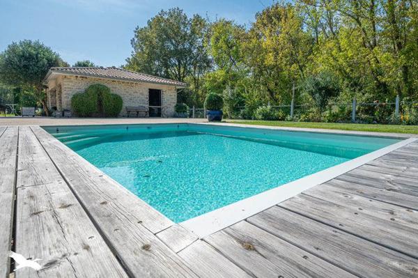 Maison à vendre |  Salles |  3 pièces | 100 m²