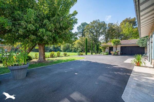 Maison à vendre |  Salles |  3 pièces | 100 m²