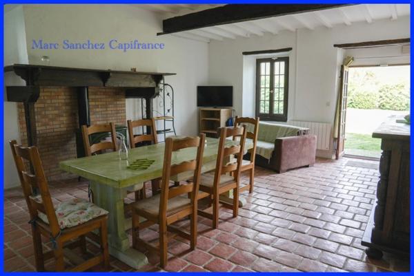 Dpt Pyrénées-Atlantiques Pau/Est. à vendre MAISON/GITES de 300 m2 sur 2775 m2 de terrain avec piscine.