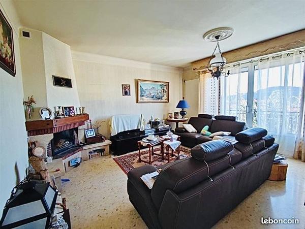 Maison à vendre 171 359 € Cahors 6 p 187 m² DPE E