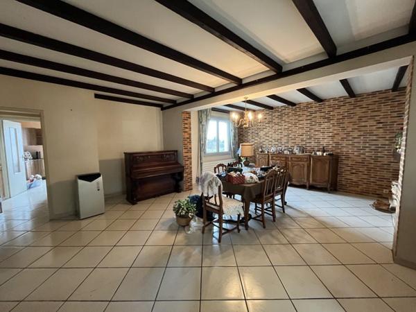 Maison à vendre 171 359 € Cahors 6 p 187 m² DPE E