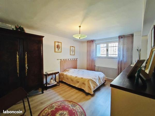 Maison à vendre 171 359 € Cahors 6 p 187 m² DPE E