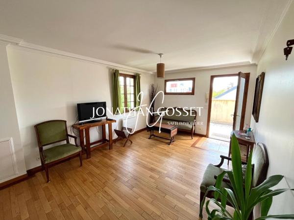 Carrières-Sous-Poissy: Appartement 2 pièces-46m²-1ch