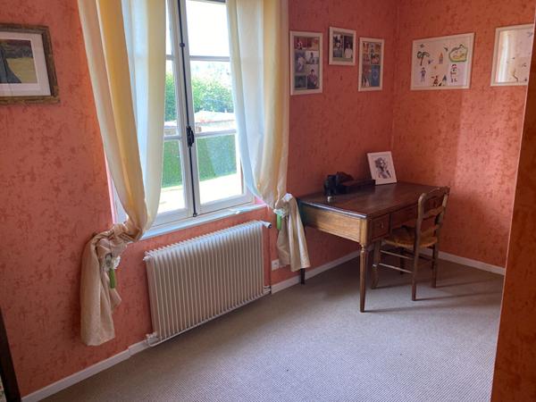 VENTE d'une maison de 6 pièces (128 m²) à LOUVIERS