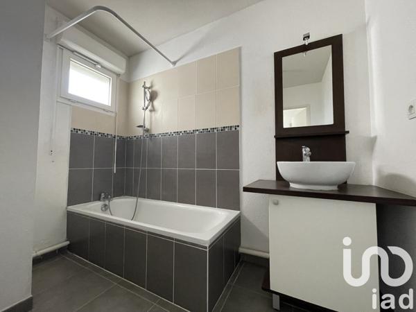 Appartement 2 pièces de 55 m² à Lormont (33310)