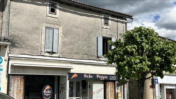 Maison à vendre |  Baignes-Sainte-Radegonde |  8 pièces | 196 m²