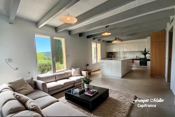 Splendide Propriété de 325 m2 à proximité de Pierrevert, 8800 m2 de terrain