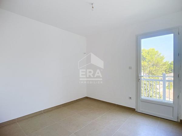 Maison mitoyenne type 4 entièrement rénovée - Cabriès/Calas