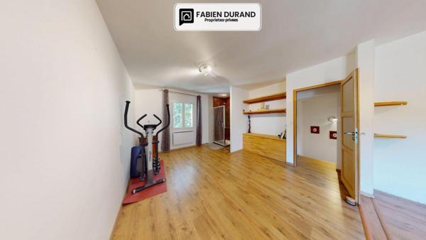 VILLA 5P  RENOVE AVEC PISCINE TERRAIN 600 M²