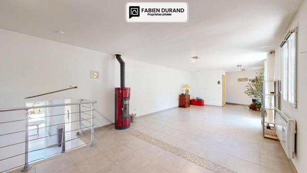 VILLA 5P  RENOVE AVEC PISCINE TERRAIN 600 M²
