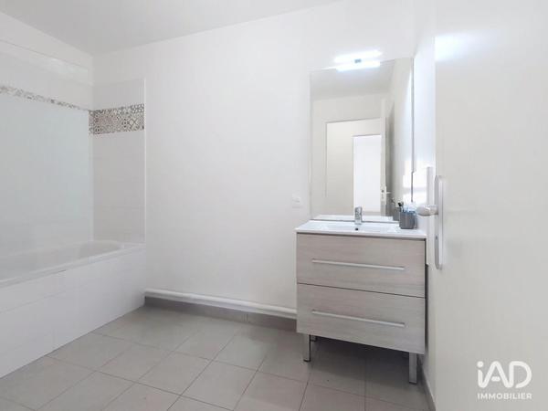 Location appartement 3 pièces 68 m² Bagneux