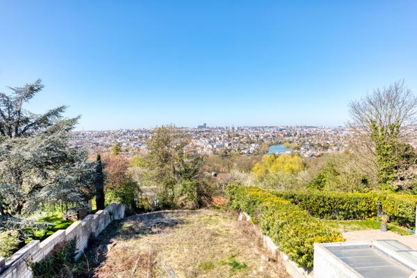 Bry-sur-Marne (94360) Ensemble de 2 maisons d’architecte neuves 436 m²