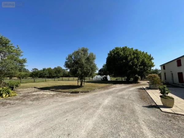 Achat - Maison Andilly 17230 8 pièces 336 m 2 157021 m 2