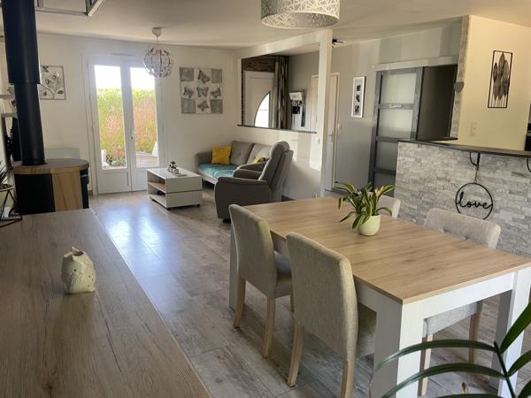 Vouneuil-sous-Biard (86580) MAISON PLAIN PIED RENOVE 4 CHAMBRES A VOUNEUIL SOUS BIARD