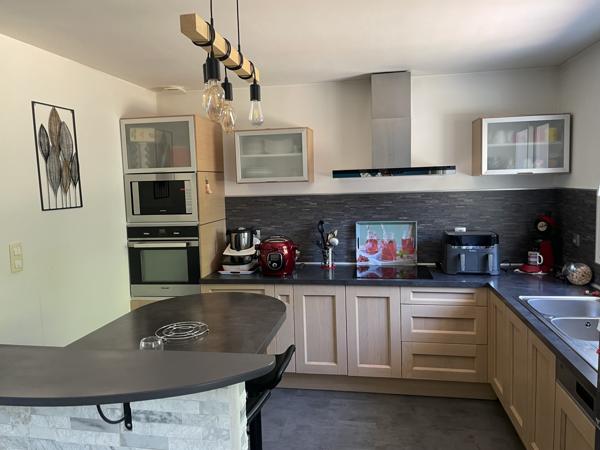 Vouneuil-sous-Biard (86580) MAISON PLAIN PIED RENOVE 4 CHAMBRES A VOUNEUIL SOUS BIARD