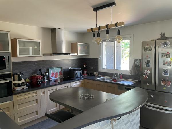 Vouneuil-sous-Biard (86580) MAISON PLAIN PIED RENOVE 4 CHAMBRES A VOUNEUIL SOUS BIARD