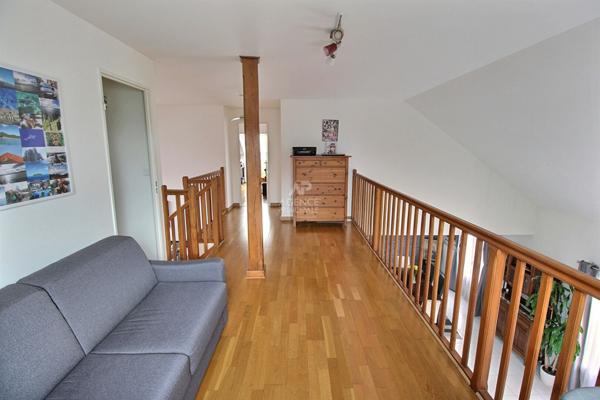 Maison Vernouillet 7 pièce(s) 180 m2 €649 000 ** - Référence 928