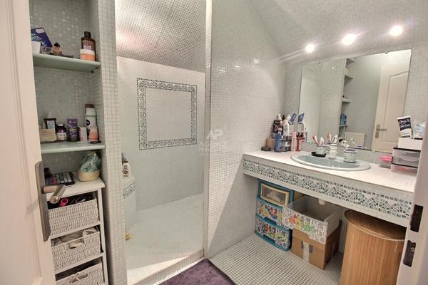 Maison Vernouillet 7 pièce(s) 180 m2 €649 000 ** - Référence 928