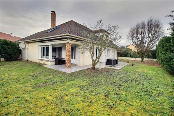 Maison Vernouillet 7 pièce(s) 180 m2 €649 000 ** - Référence 928