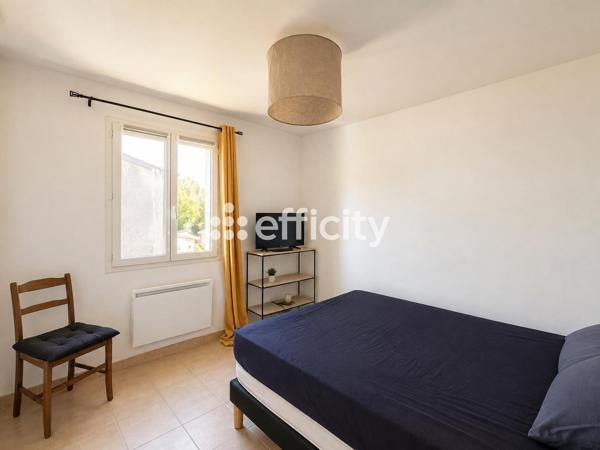Maison
         4 pièces
        - 90 m² Exclusivité 200 000 € *