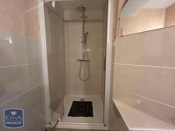 Appartement à louer 4 pièces 75m²