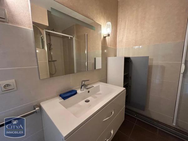 Appartement à louer 4 pièces 75m²