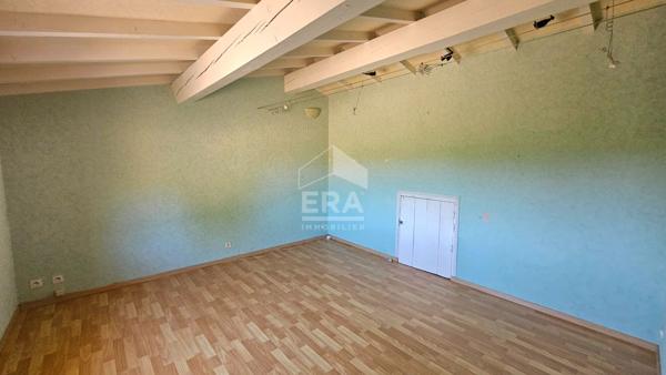 Maison 6 pièces avec piscine à vendre à Carcassonne, quartier Villalbe