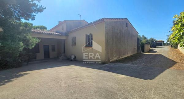 Maison 6 pièces avec piscine à vendre à Carcassonne, quartier Villalbe