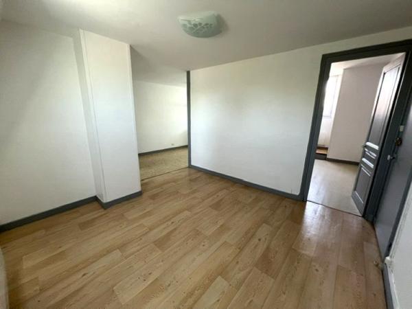 Appartement 1er étage MOREUIL