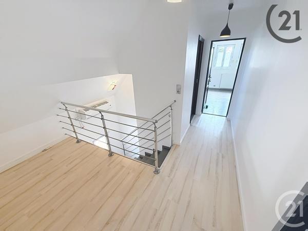 Maison à vendre  7 pièces - 130,10 m2 MONETEAU - 89