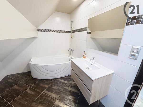 Maison à vendre  7 pièces - 130,10 m2 MONETEAU - 89