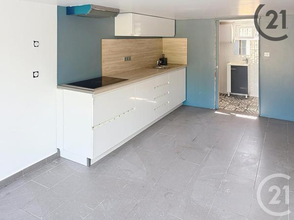 Maison à vendre  7 pièces - 130,10 m2 MONETEAU - 89