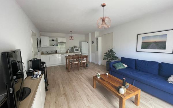 Appartement à vendre    2 pièces • 41,88 m2 Montussan
