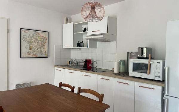 Appartement à vendre    2 pièces • 41,88 m2 Montussan