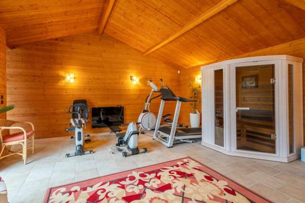Maison à vendre    5 pièces •  Biscarrosse