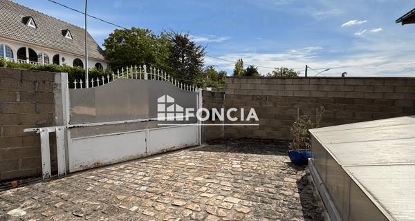 Location Appartement 5 pièces 93 m² - ÉTampes 91150