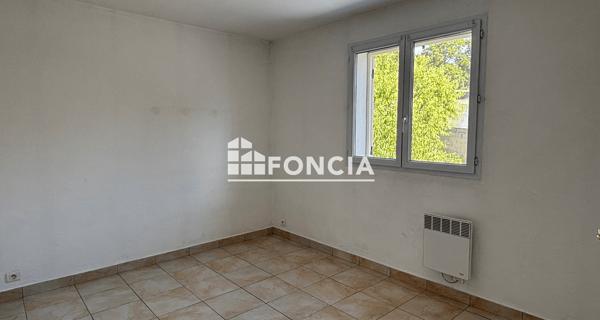 Location Appartement 5 pièces 93 m² - ÉTampes 91150