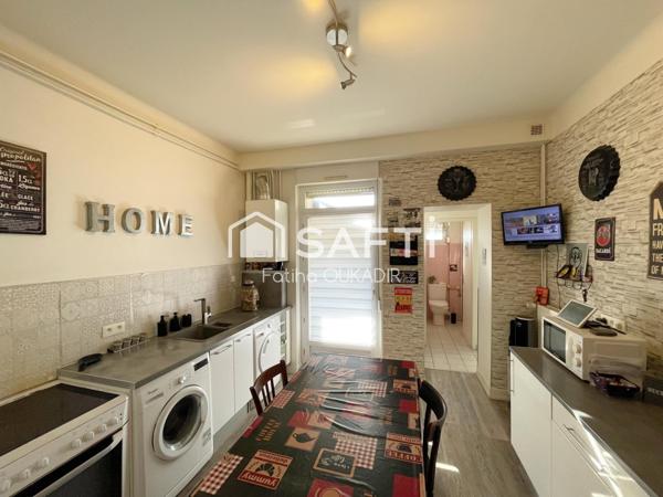 Appartement 3 pièces avec balcon, cave et deux places privatives– Rombas (57120)