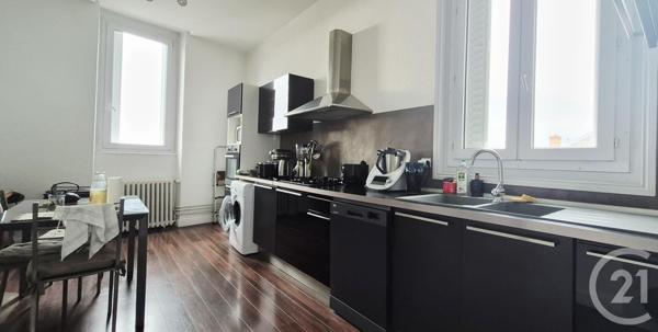 Appartement F4 à vendre  4 pièces - 131 m2 MONTLUCON - 03