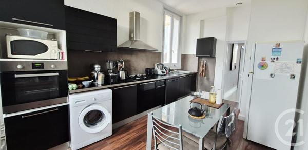 Appartement F4 à vendre  4 pièces - 131 m2 MONTLUCON - 03